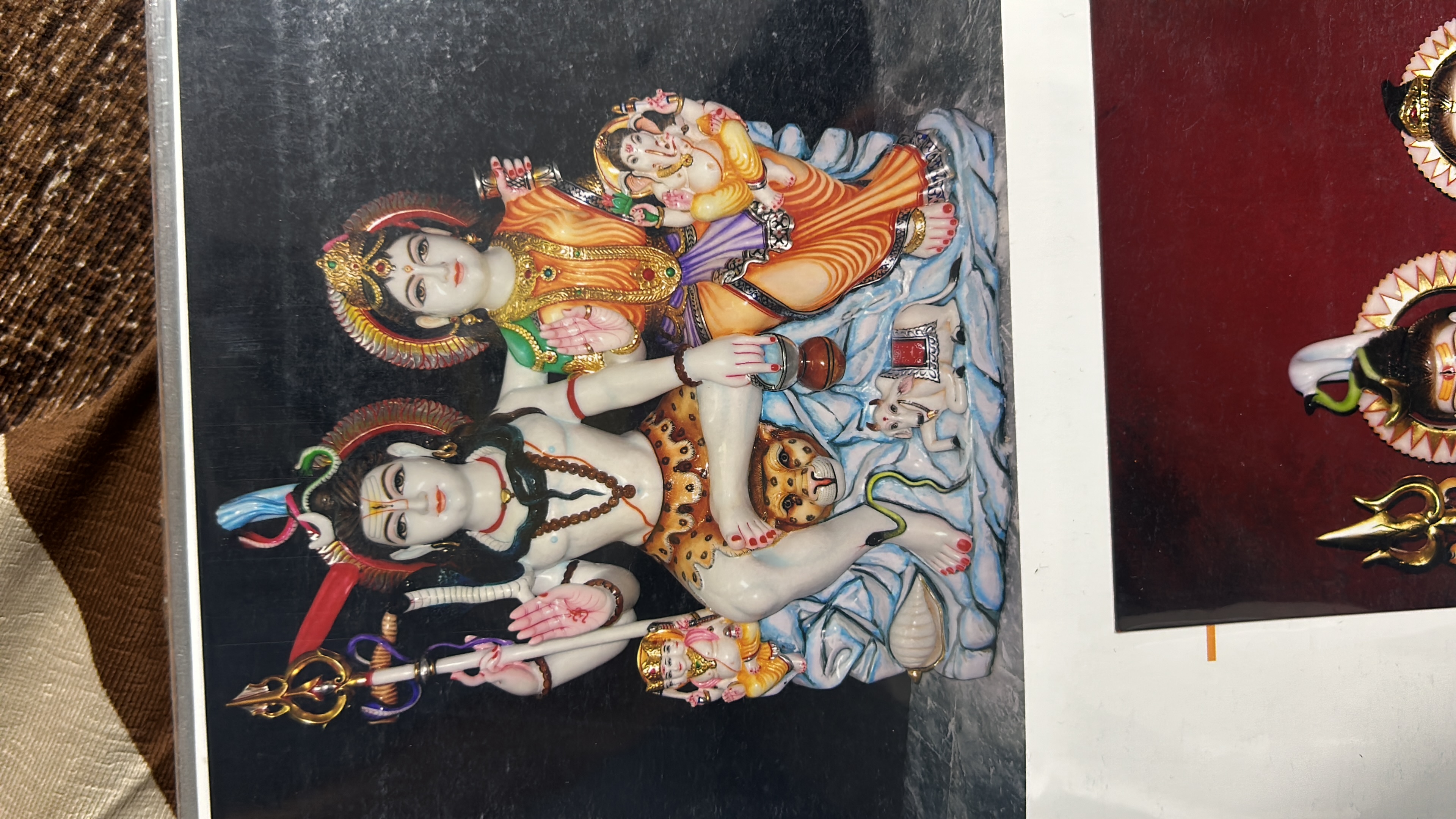 Colorful Shiv Parivar Statue thumbnail